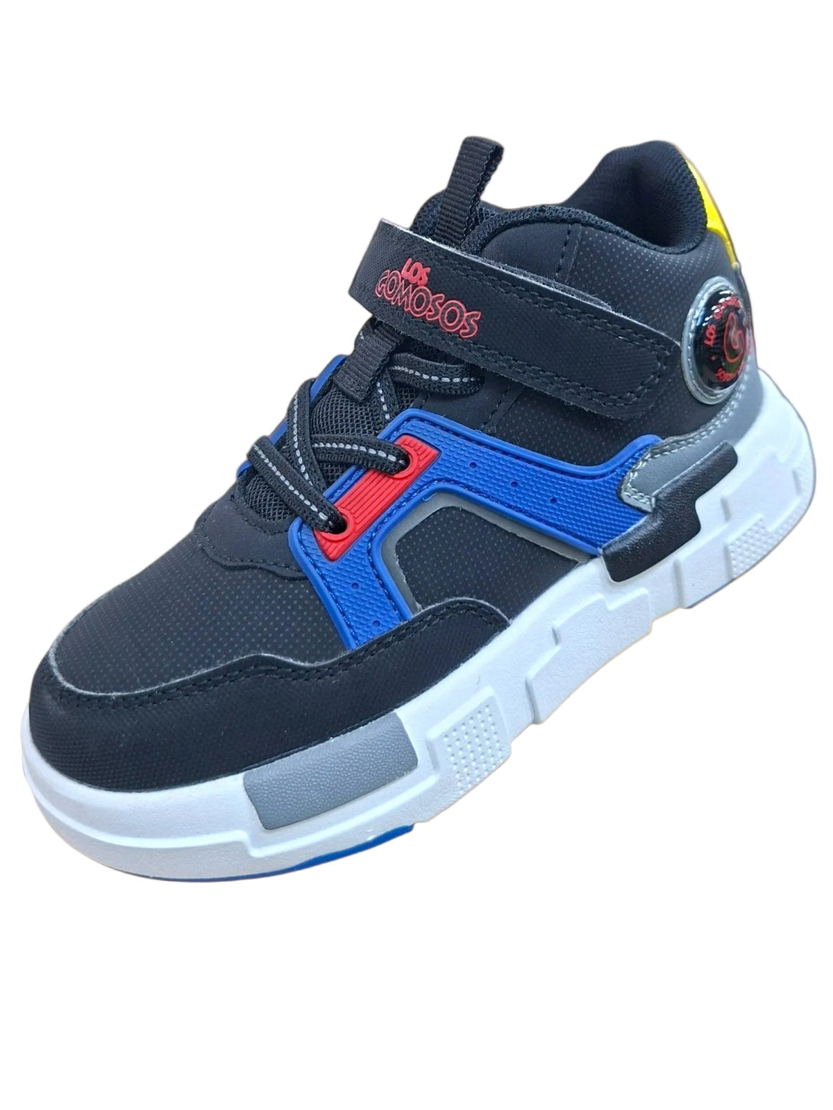 Tenis deportivos infantiles Calzakids Moritas Los Gomosos en azul, negro y rojo con cierre de velcro y suela de goma