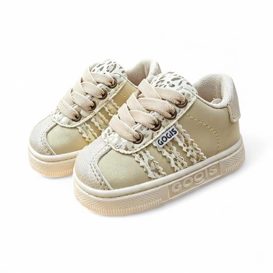 Tenis Gogis Beige Encaje Dorado